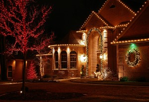 light up your landscape for the holidays